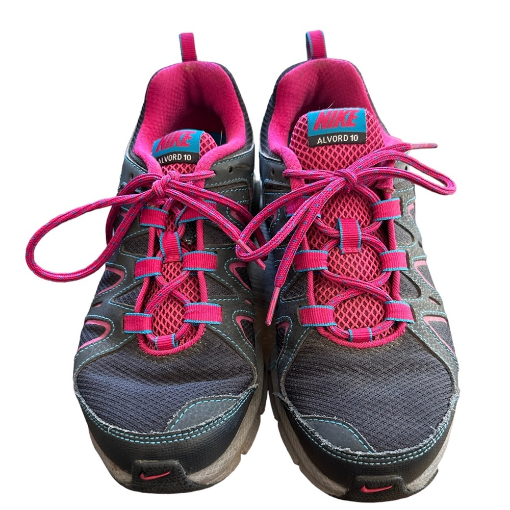 Nike Air Alvord 10 Women's Trail Running Shoes Size 8 Pink & Grey